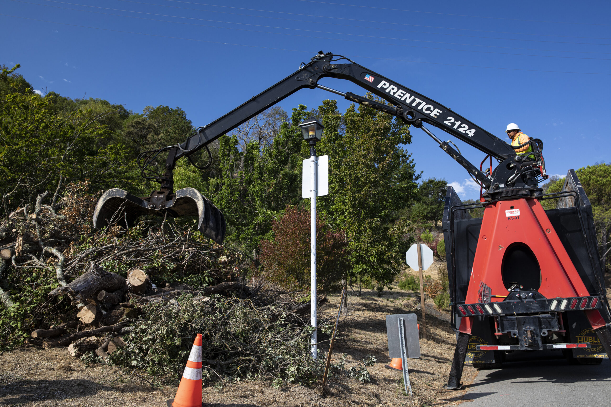 Debris Removal - Wilhelm Traffic Control and Tree Services